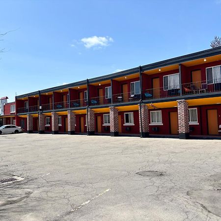 6267 Persepolis Inn Niagara Falls Exterior photo