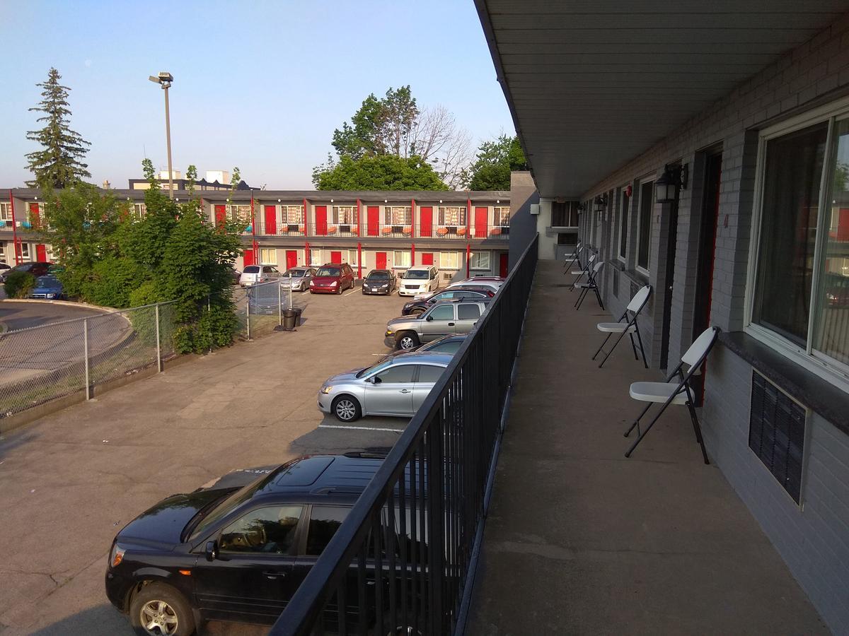 6267 Persepolis Inn Niagara Falls Exterior photo