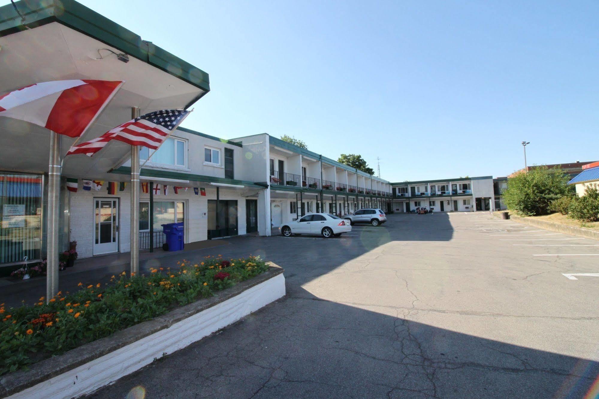 6267 Persepolis Inn Niagara Falls Exterior photo